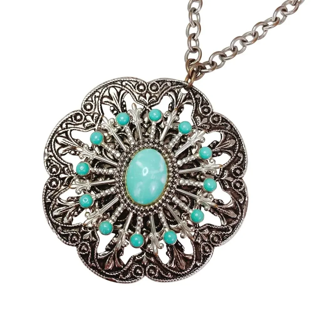 VTG Medallion Pendant Necklace Turquoise Style Cab Boho Southwestern Silver Tone
